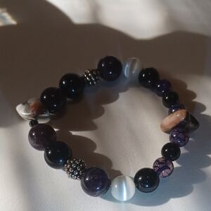 Hand Made Elegant Beaded Bracelet with Black and Purple Accents
